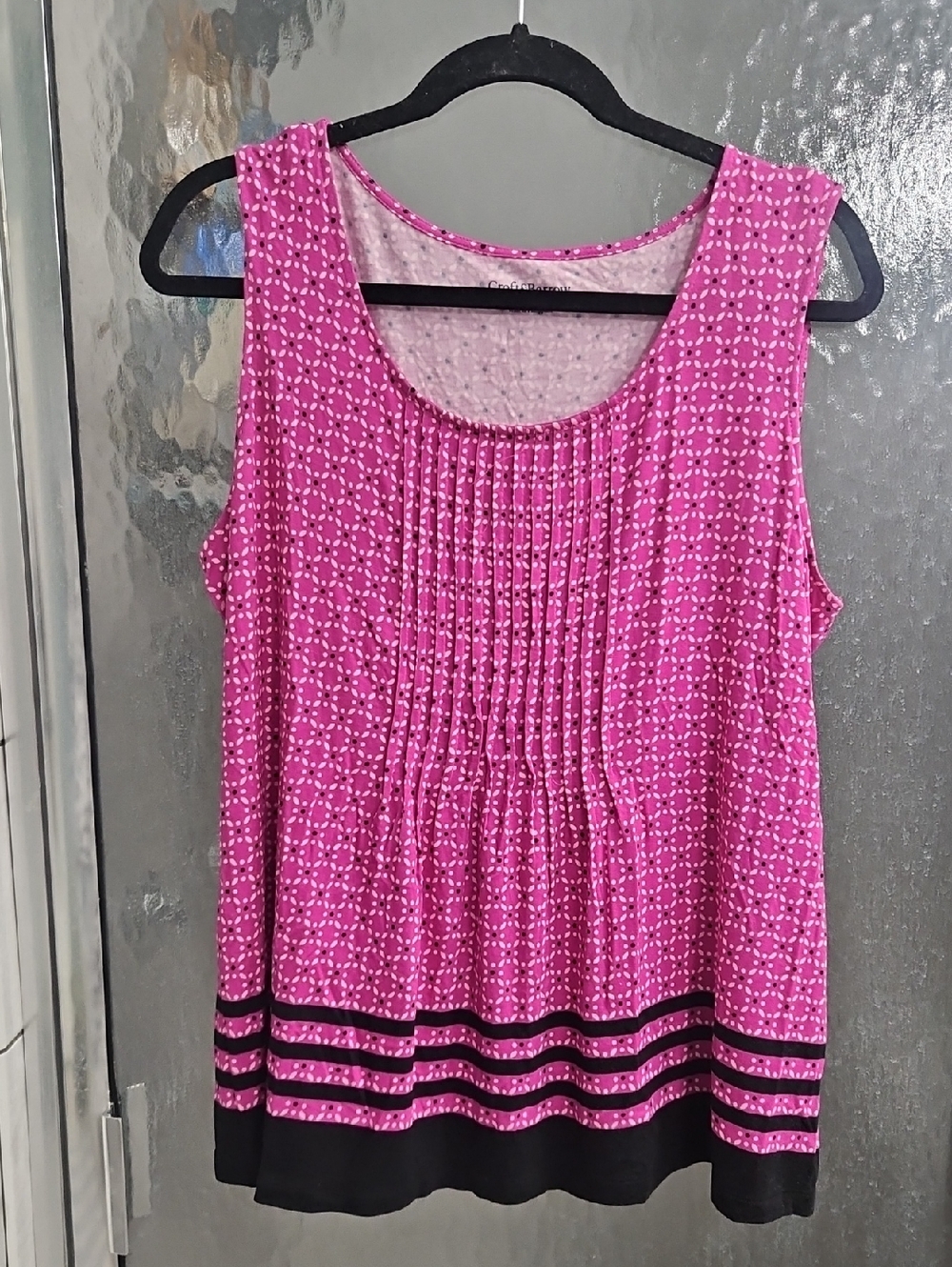 croft & barrow Pink Patterned Sleeveless Pintuck Tank with Black Hem